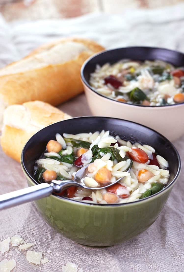 Spinach-Orzo-and-Bean-Soup_2