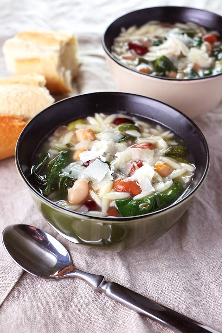 Spinach-Orzo-and-Bean-Soup_4
