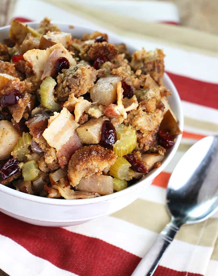Bacon & Pear Slow Cooker Stuffing_1