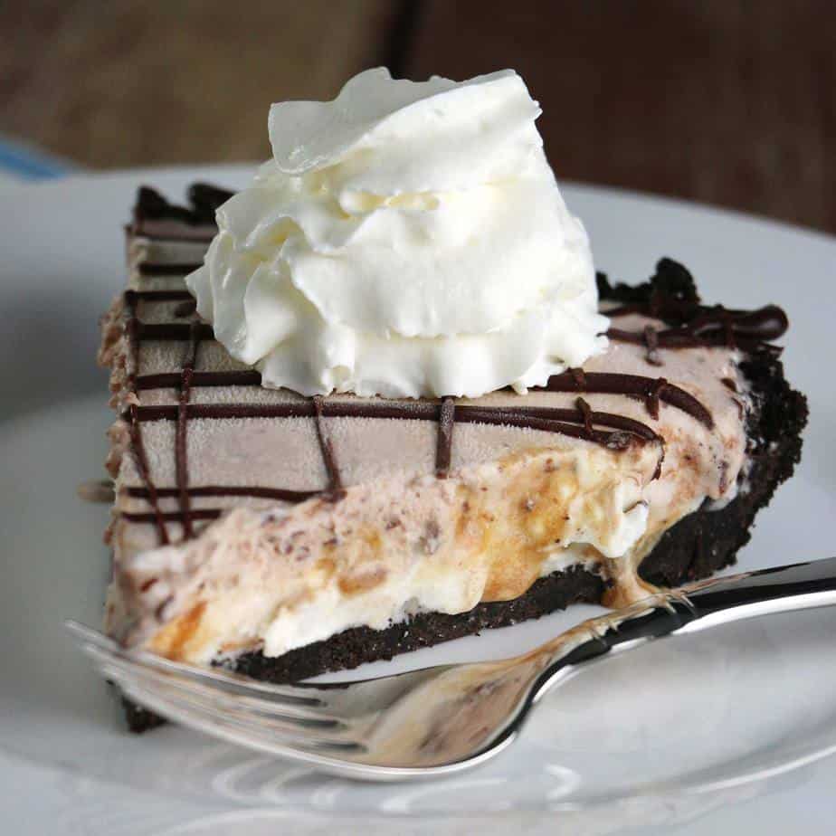 Nutella-Ice-Cream-Pie_5sqr