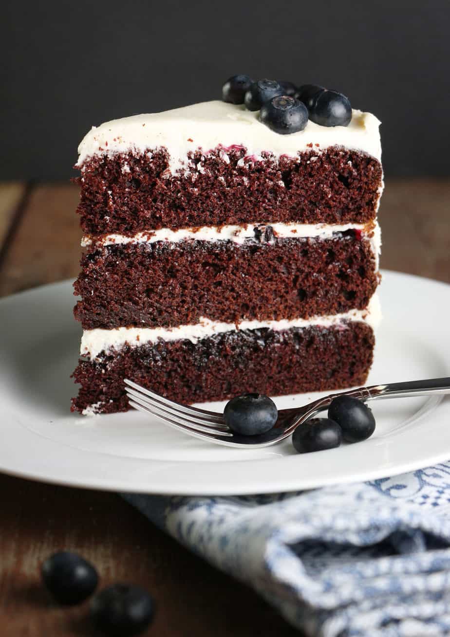 chocolate-blueberry-layer-cake_3