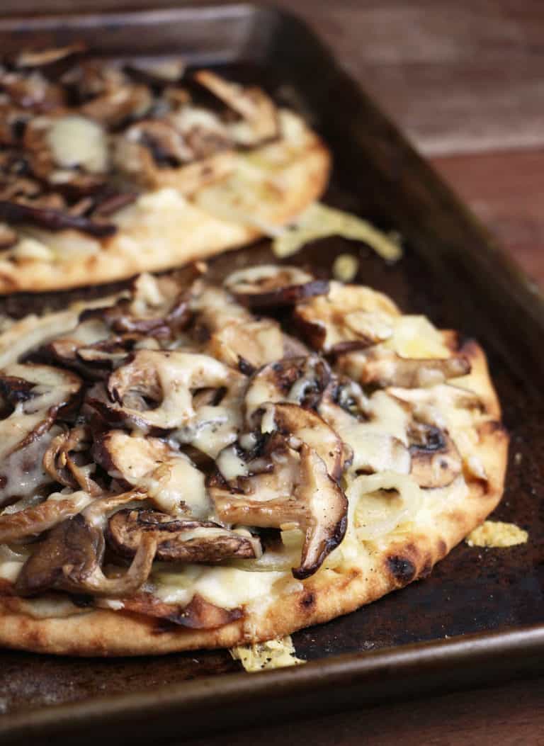 Mushroom White Pizza - Eat In Eat Out